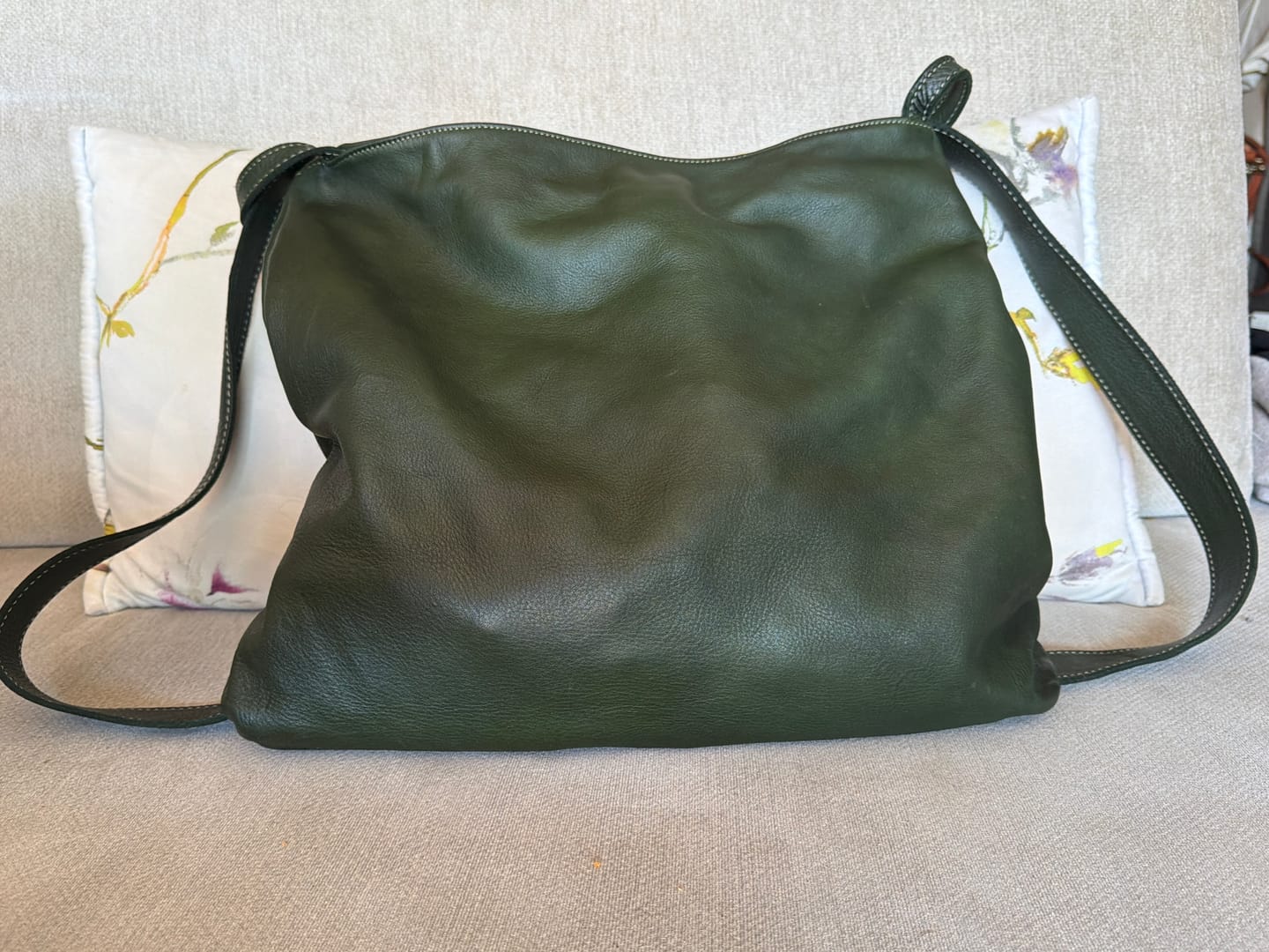 Customer photo review of BOLSO-MOCHILA GERMAIN