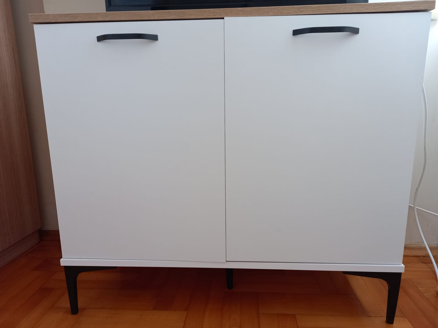 Customer photo review of Rani JE190 Kahve Köşesi Çok Amaçlı Dolap 2 Kapaklı Kiler Mutfak Dolabı Beyaz - Sepet Ceviz