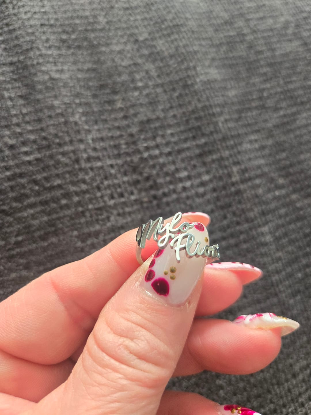 Customer photo review of Bague Deux Prénoms Personnalisée