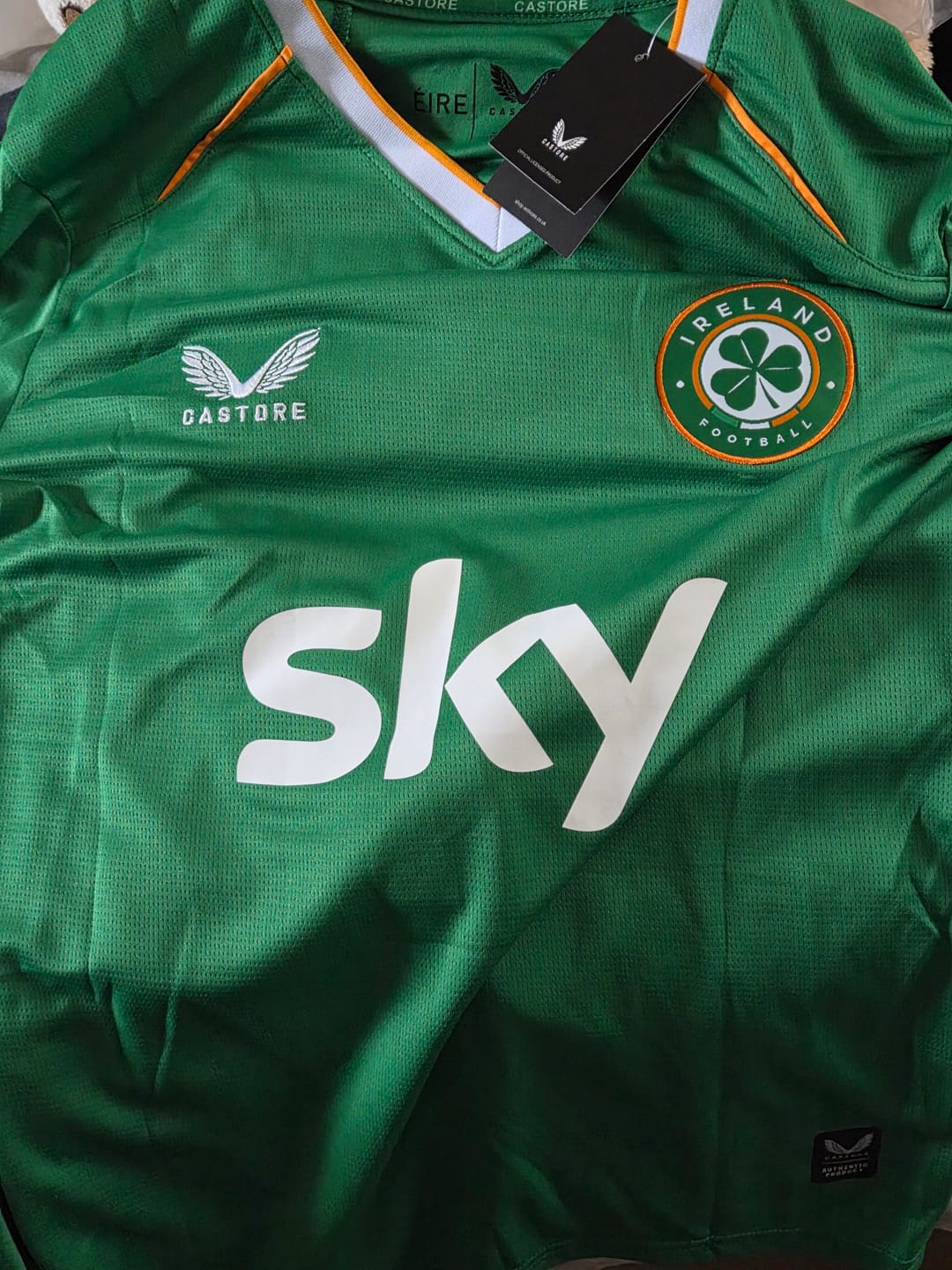 Customer photo review of Troy Daniel Parrott Ireland 2026 World Cup Qualifiers Green New Season Football Jersey