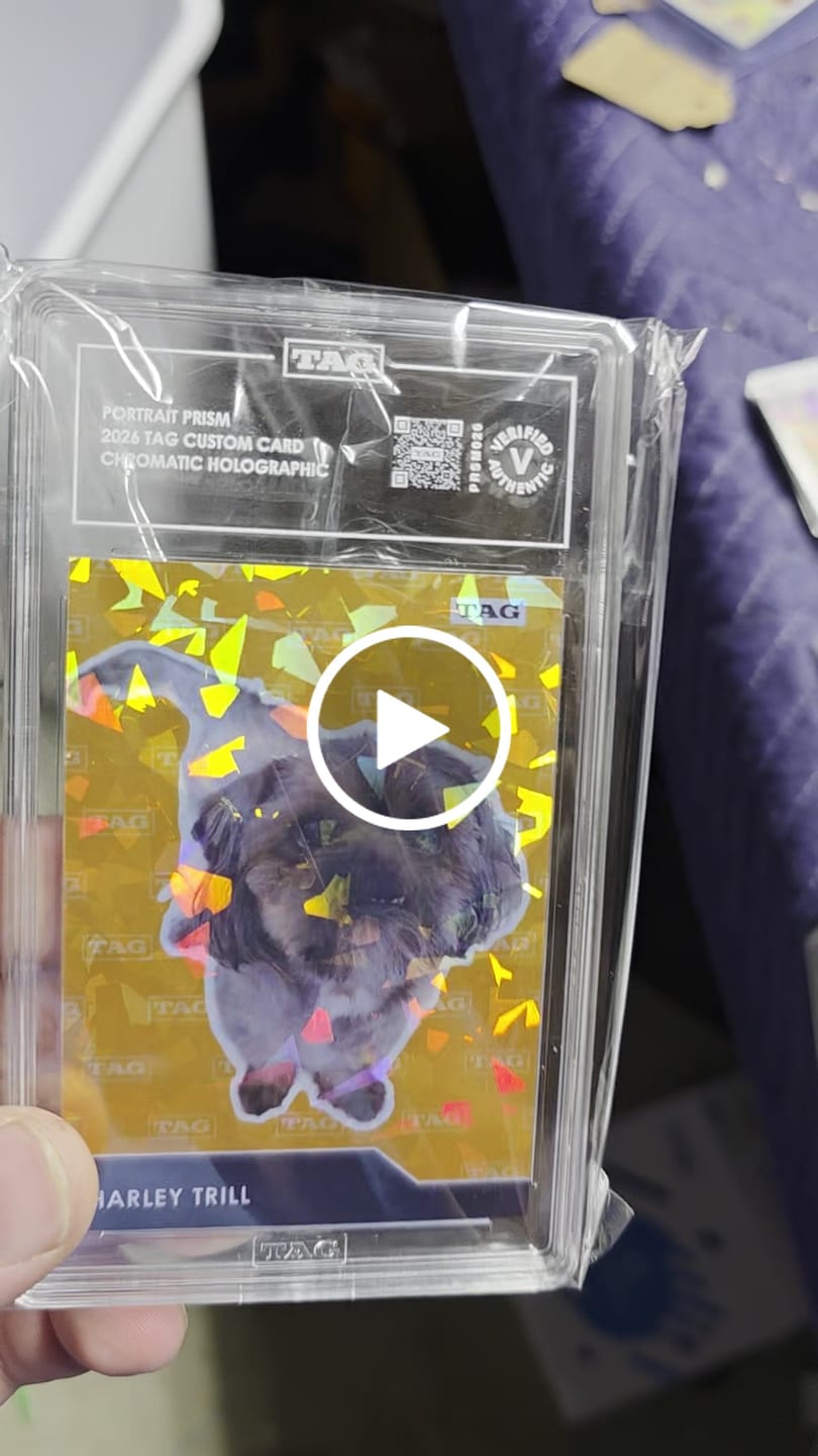 Customer video review of TAG Custom Card | Pet Portrait Prism