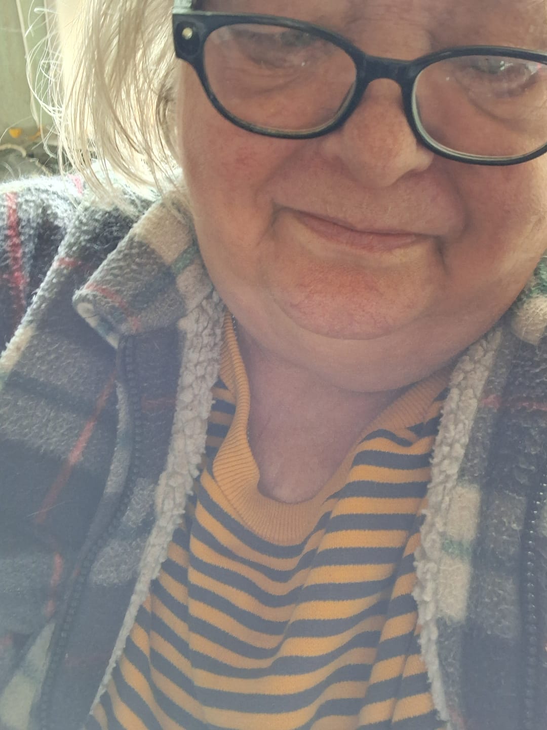 Customer photo review of Plus Size Buykud Hand-Made 100% Cotton Sweatshirt