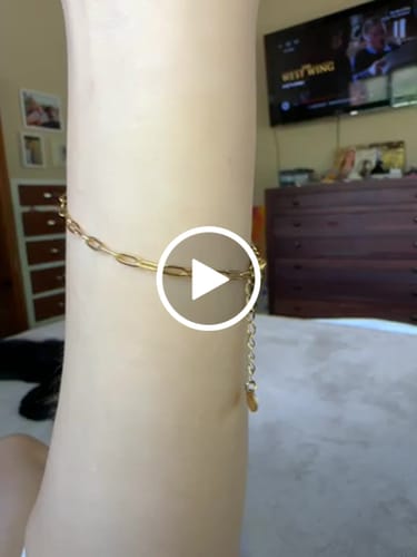 Customer video review of Fae Tennis Bracelet (Bundle)