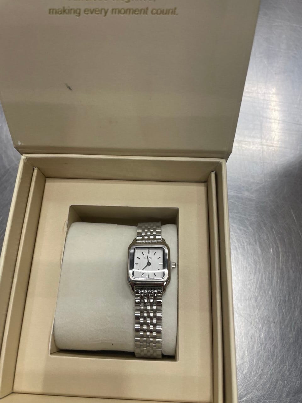 Customer photo review of Macy Petite Silver White