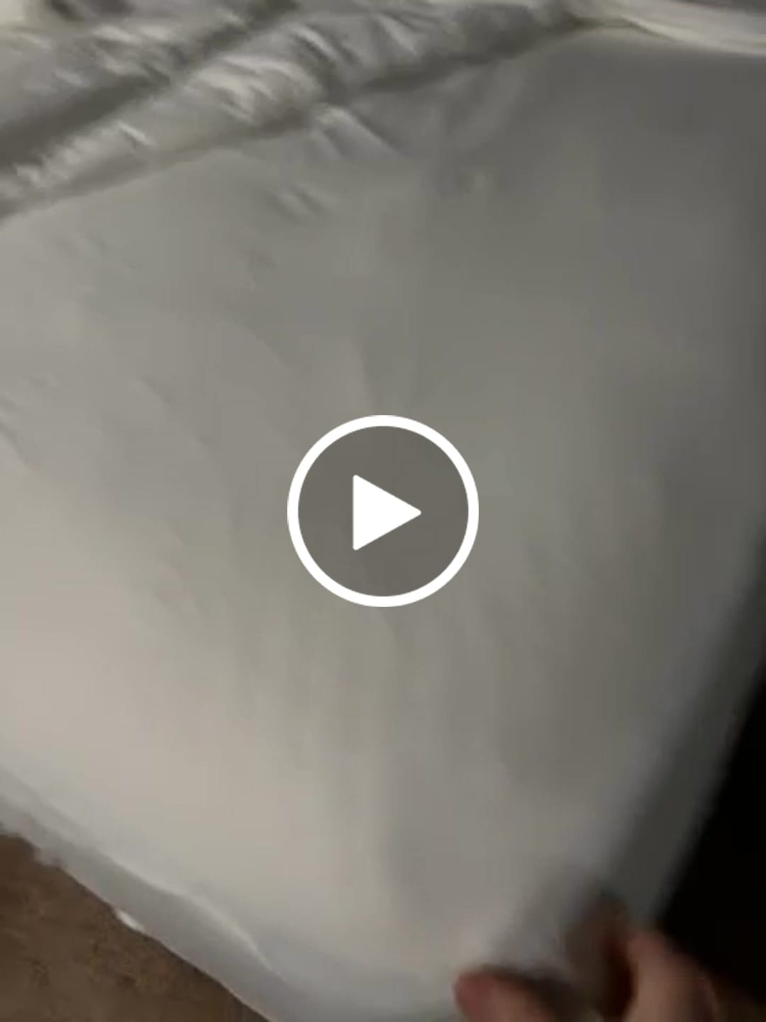 Customer video review of Mellow EasyFit Sheet