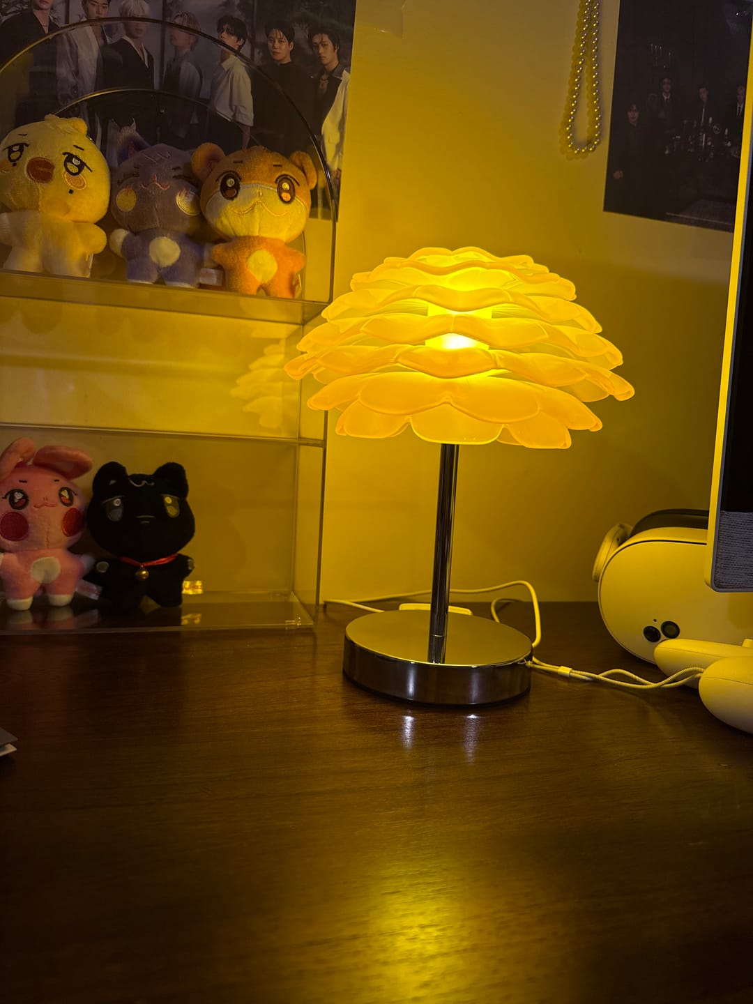 Customer photo review of ATEEZ - HONGJOONG : PETAL GLOW
