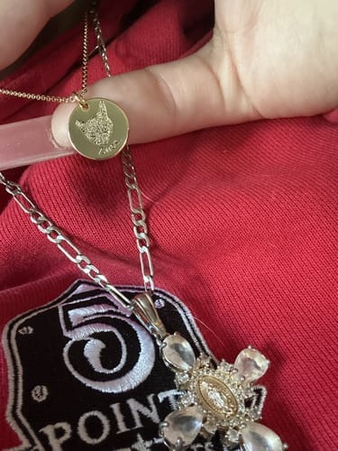 Customer photo review of Collar personalizado con rostro de mascota