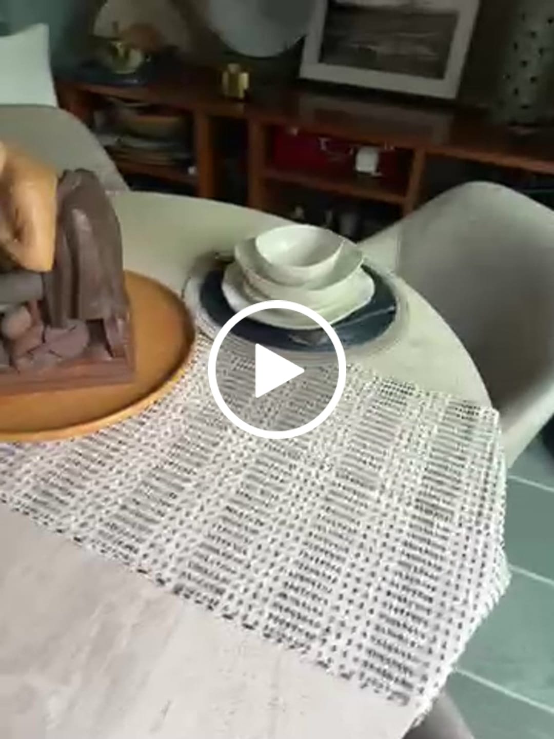 Customer video review of 16-Piece Stoneware Set-Pearl White