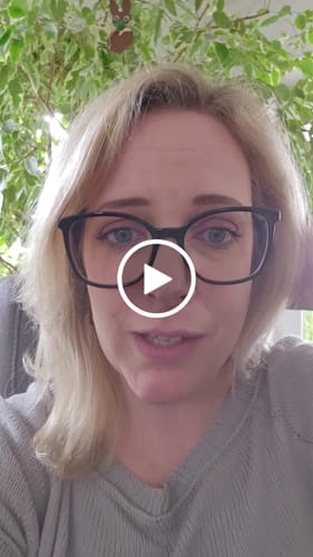 Customer video review of 3-6% Herbal-Love Haarseife (Tiefenreinigung & schnell fettendes Haar)