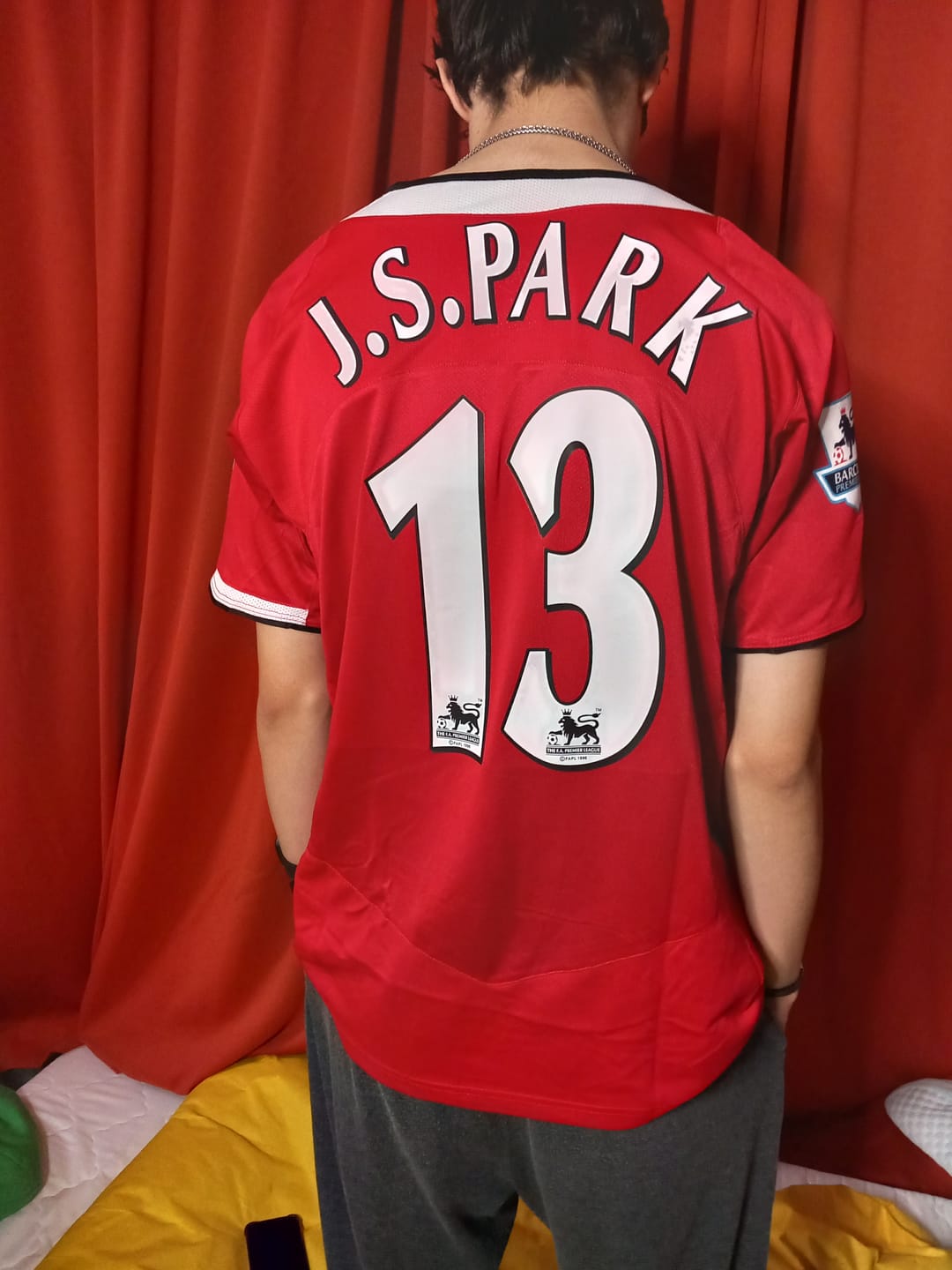 Customer photo review of Park Ji-Sung Manchester United Retro 2005-06 Retro Jersey Maillot Maglia Soccer Shirt