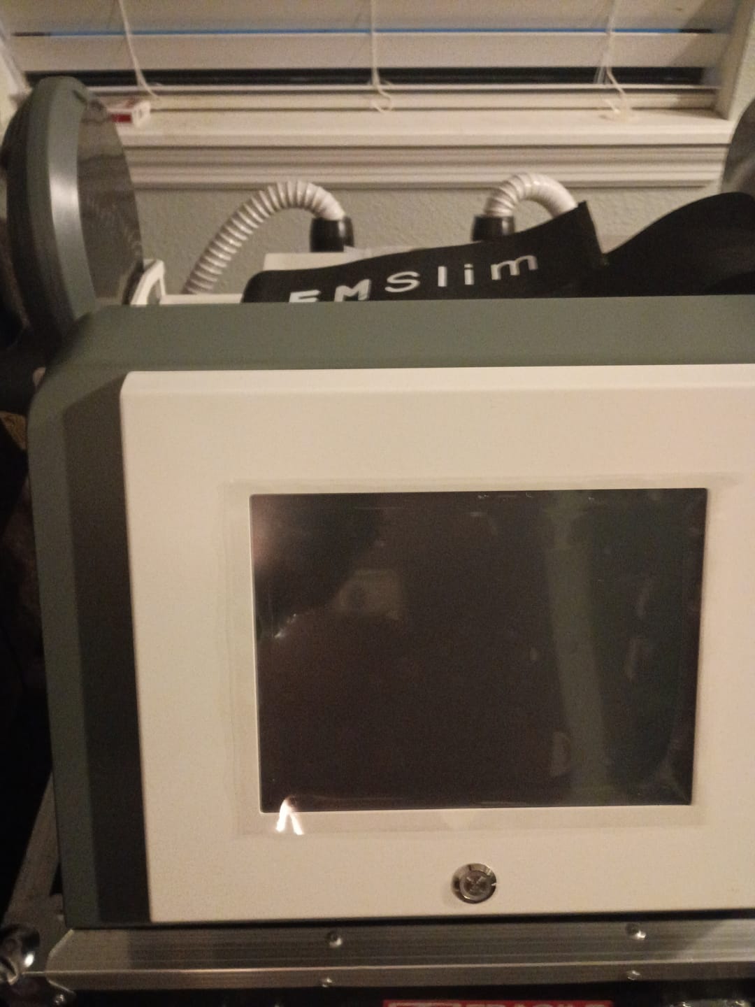 Customer photo review of EMS Neo Machine Portable Pro
