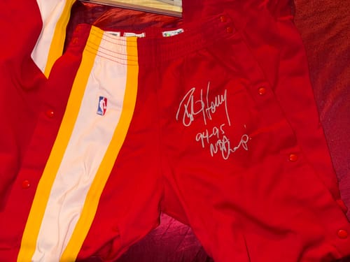 Customer photo review of Robert Horry Autograph Signing