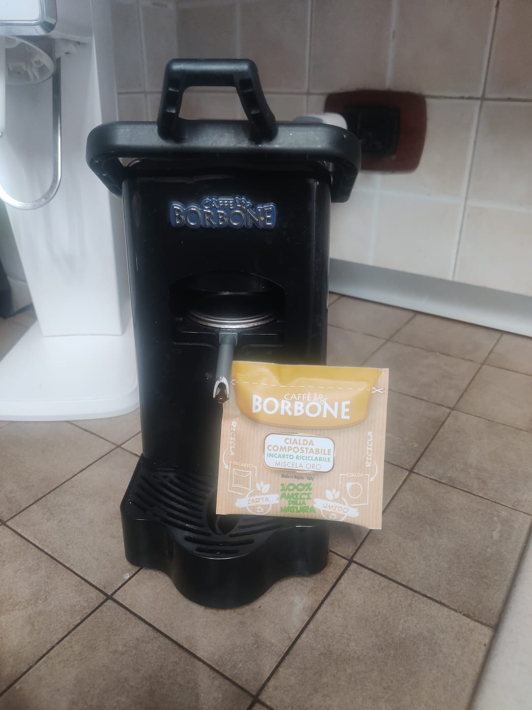 Customer photo review of Caffè Borbone 150 Cialde Ese 44 mm Miscela Oro, Cialda Compostabile, Incarto Riciclabile