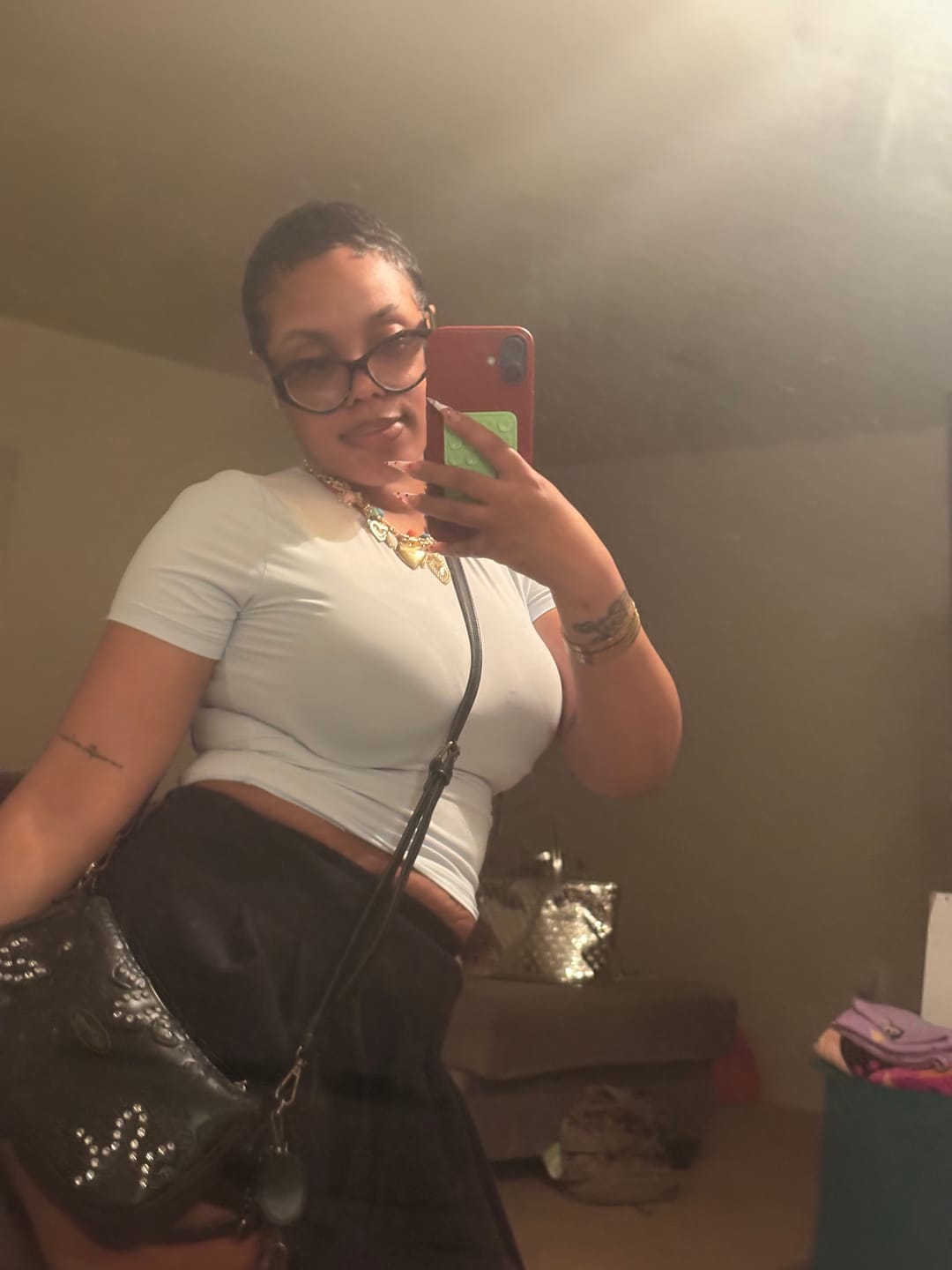 Customer photo review of PERFECT TEE