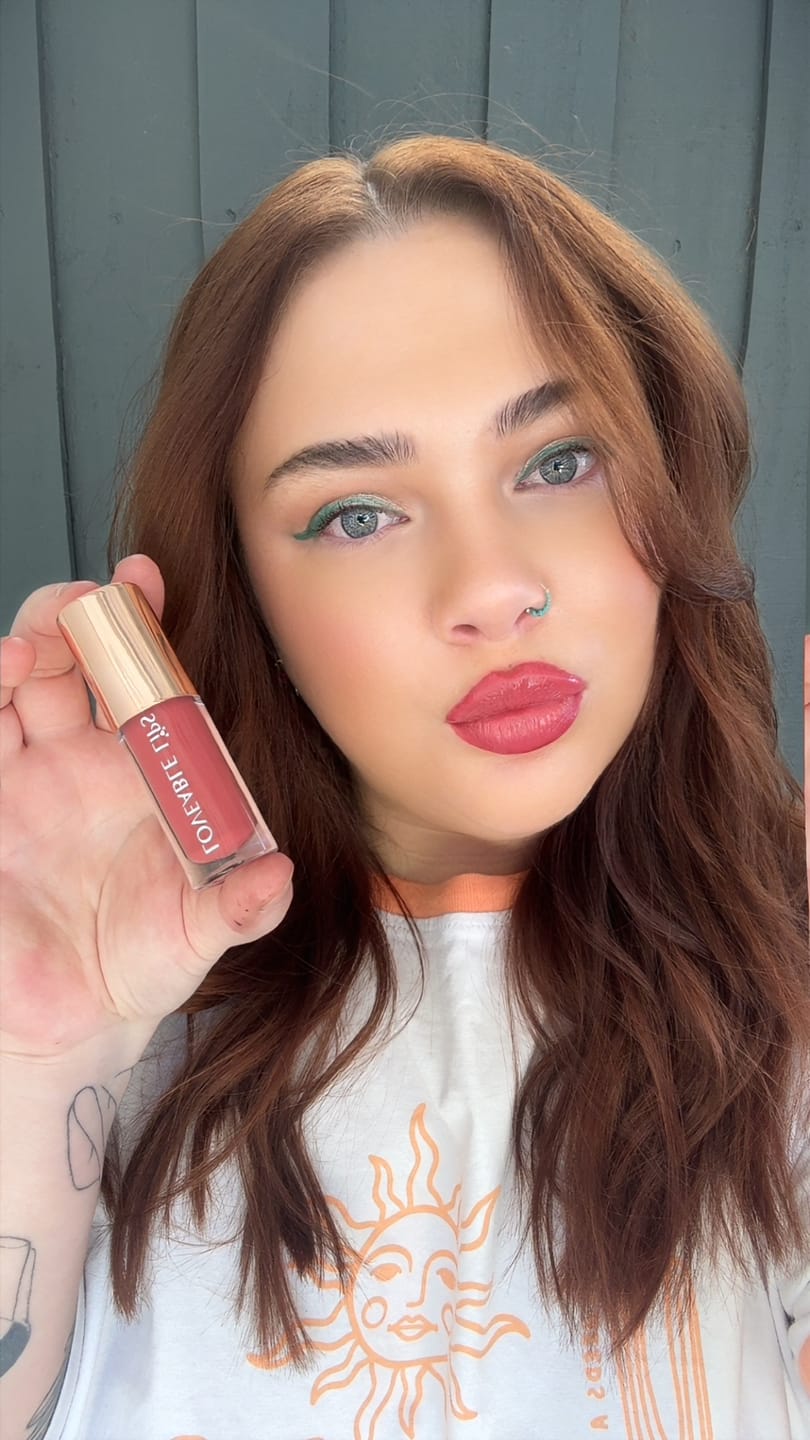 Customer photo review of Mystic Magic Lip Gloss