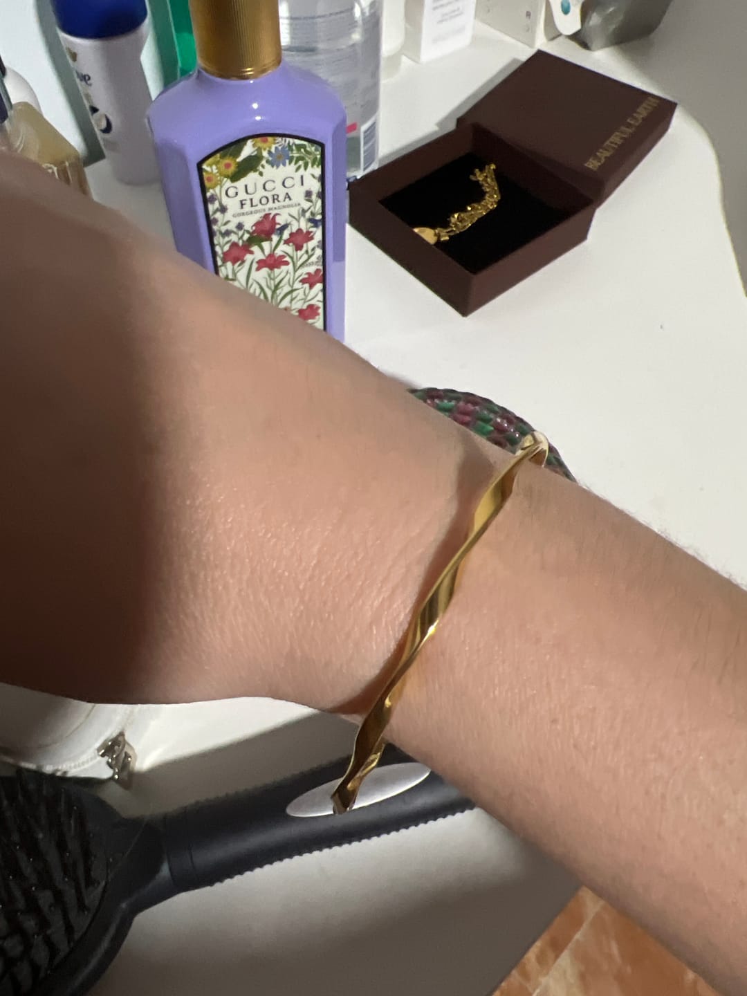 Customer photo review of Twisted Imari Gold Bangle