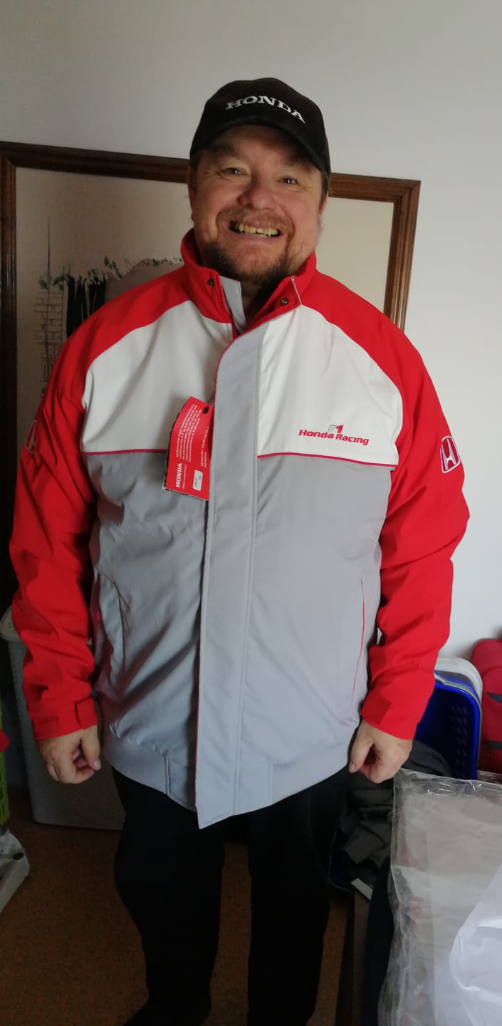 Customer photo review of 2002 Honda F1 Team Heavyweight Jacket