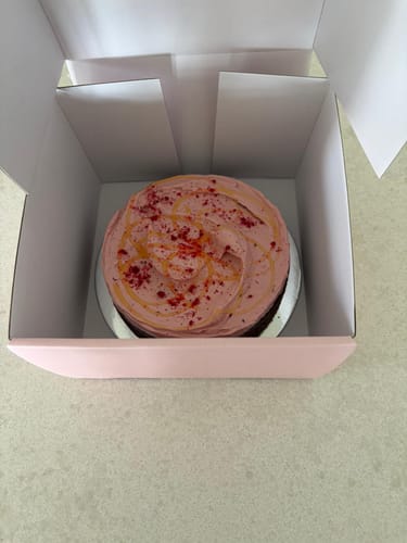 Customer photo review of Same Day Lemon and Raspberry Cake
