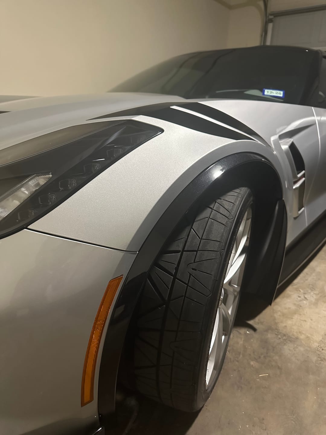 Customer photo review of Chevrolet Corvette C7 DRY CARBON FIBER Front Fender Flares Wheel Trim