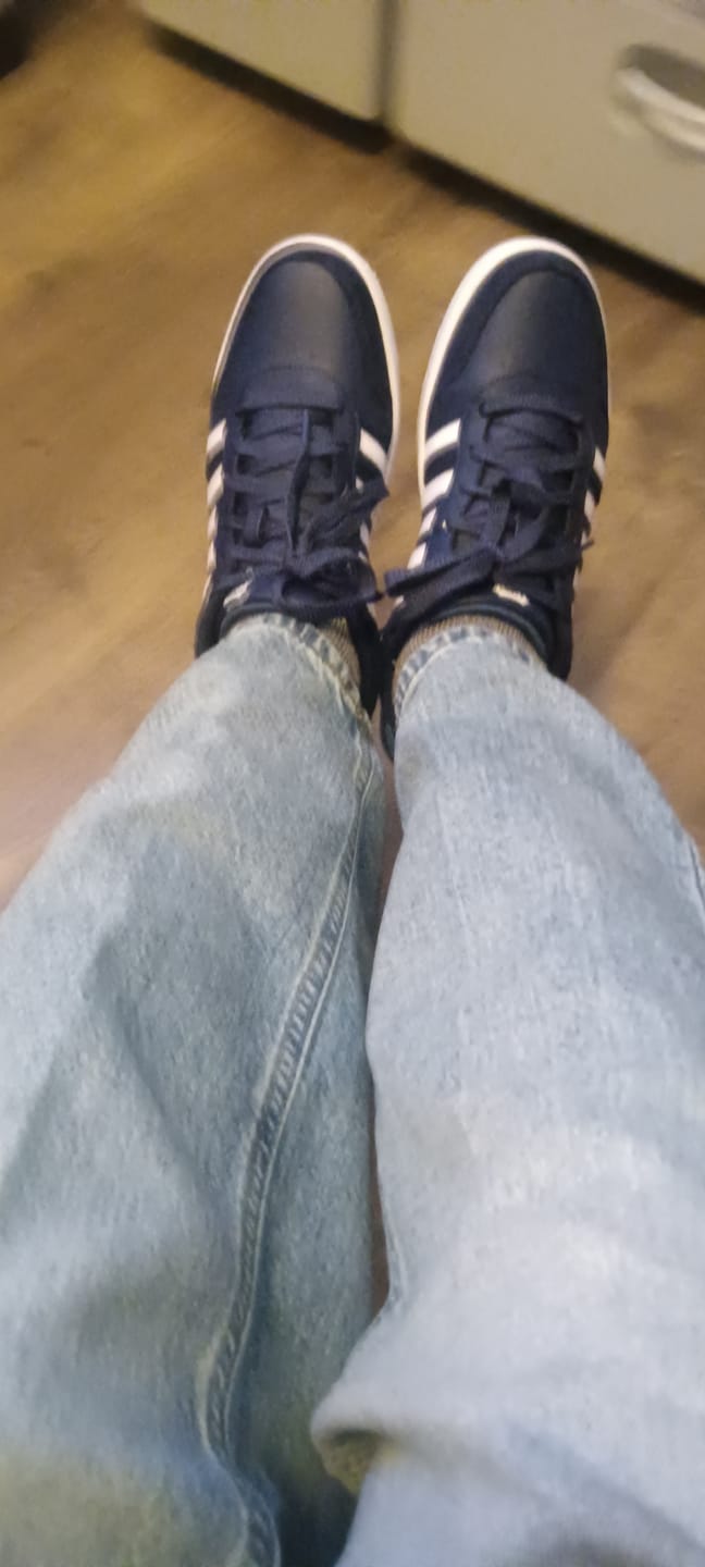 Customer photo review of 06931-460-M | COURT PALISADES | NAVAL ACADEMY/WHITE/BLUE HORIZON