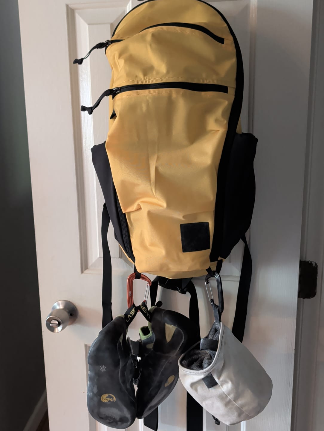 Customer photo review of MOUNTAIN Panel Loader 22L