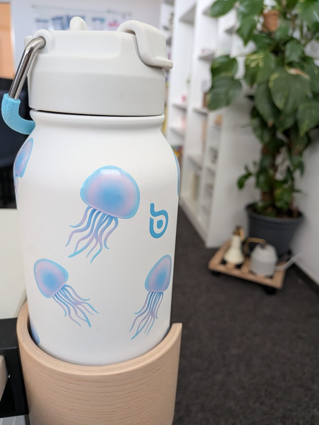Customer photo review of Hydro X Bottle 32oz