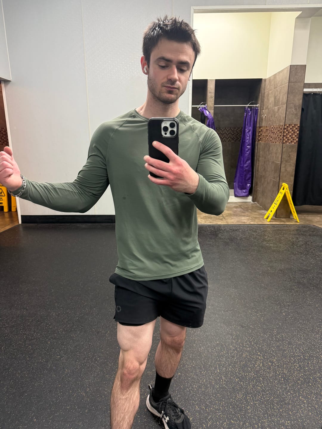 Customer photo review of Essentials Short Sleeve Athletic Fitted Tee
