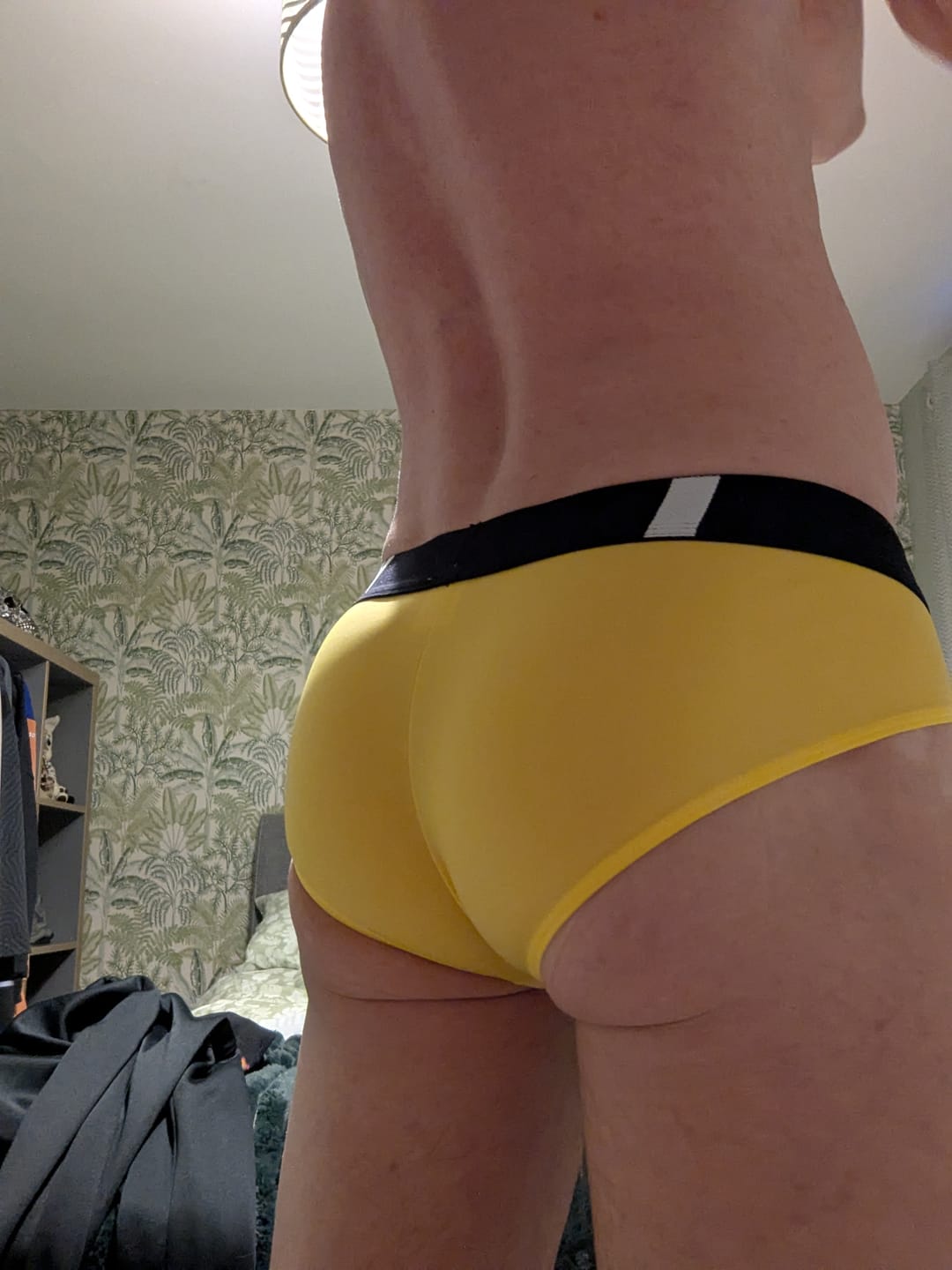 Customer photo review of 2 Pack Men's Stretchy & Breathable with Supportive Pouch Seamless Bikini
