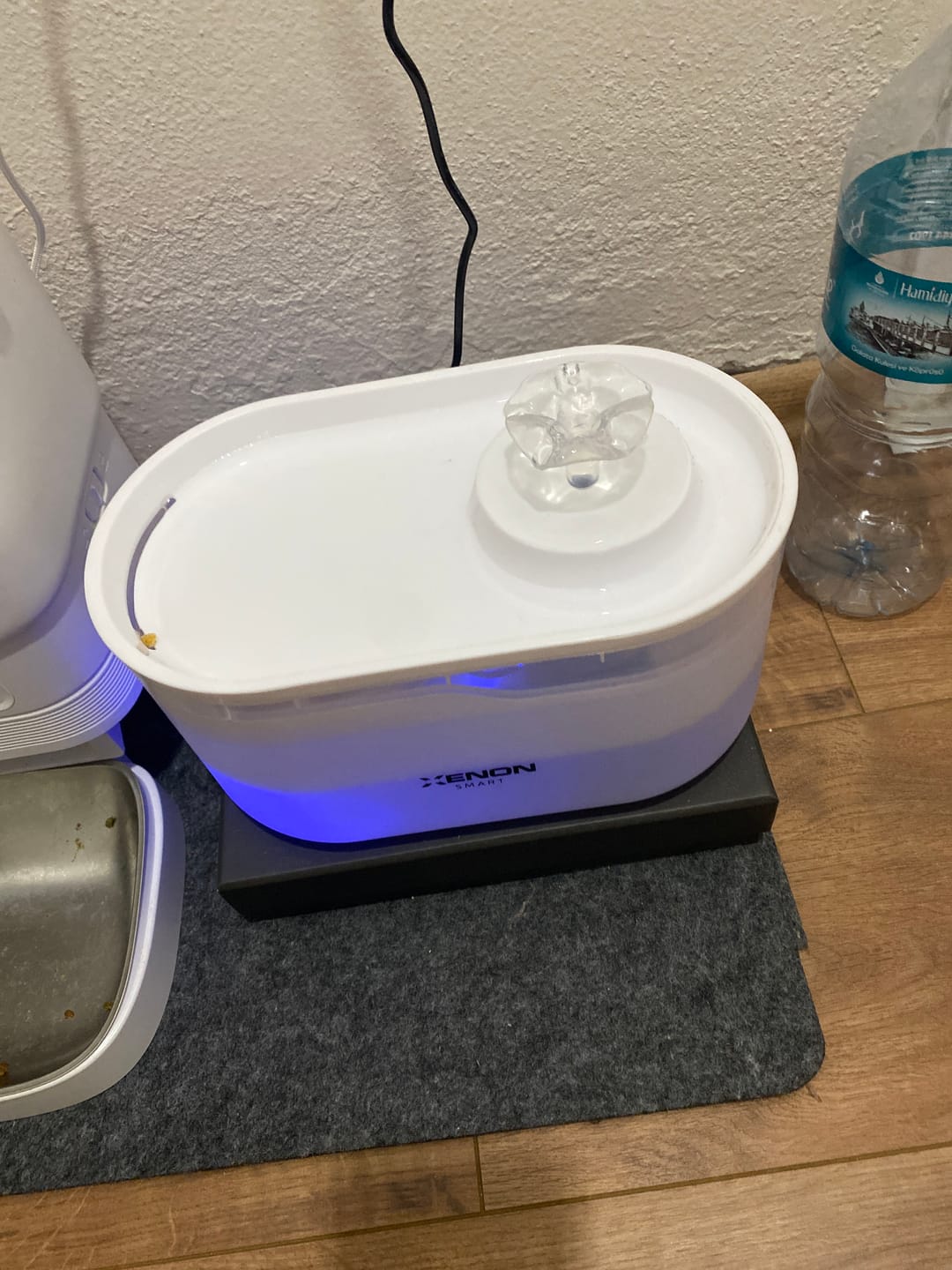 Customer photo review of Kedi Su Pınarı Filtresi (X8650 Uyumlu) | 4'lü Set, Fırça ve Süngerli Yedek Parça (X8780)