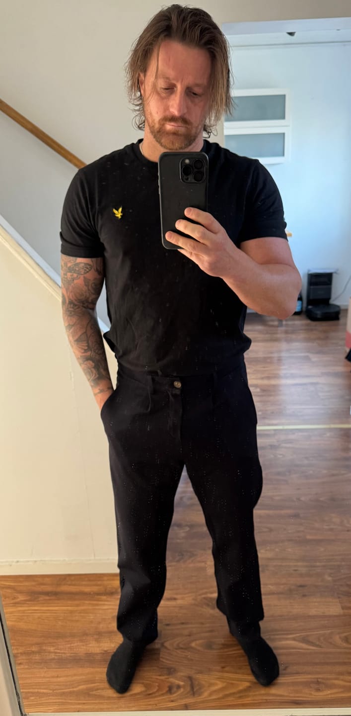Customer photo review of Performance Trousers Wide - Navy