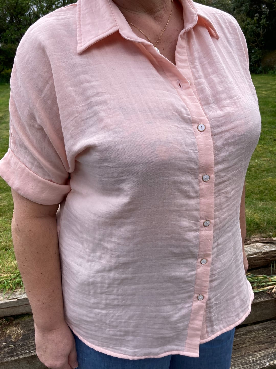 Customer photo review of Chemise Honorine - Gaze légère à double structure nude
