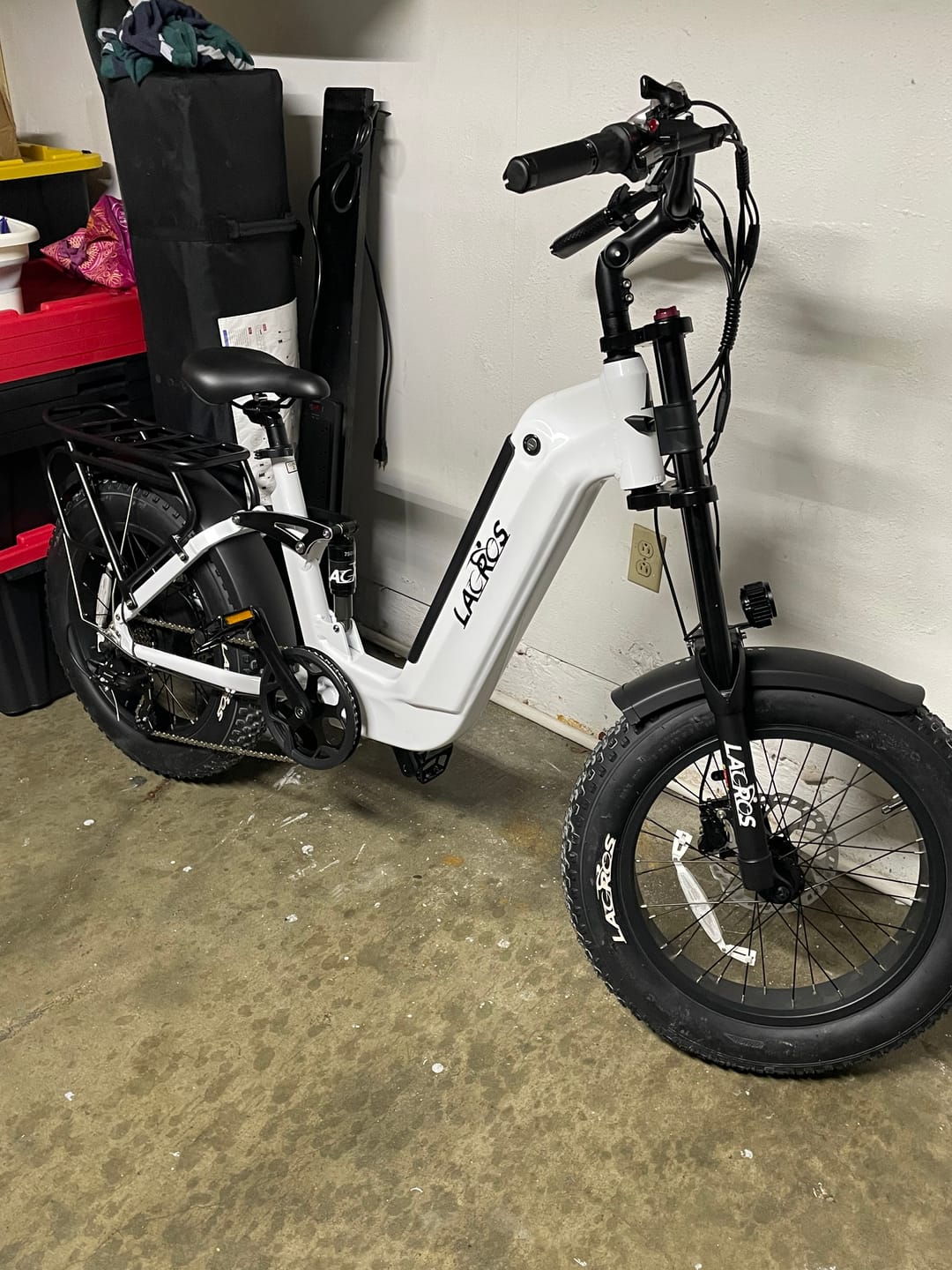 Customer photo review of Cyclone - Lightweight Electric Bike for Commuting