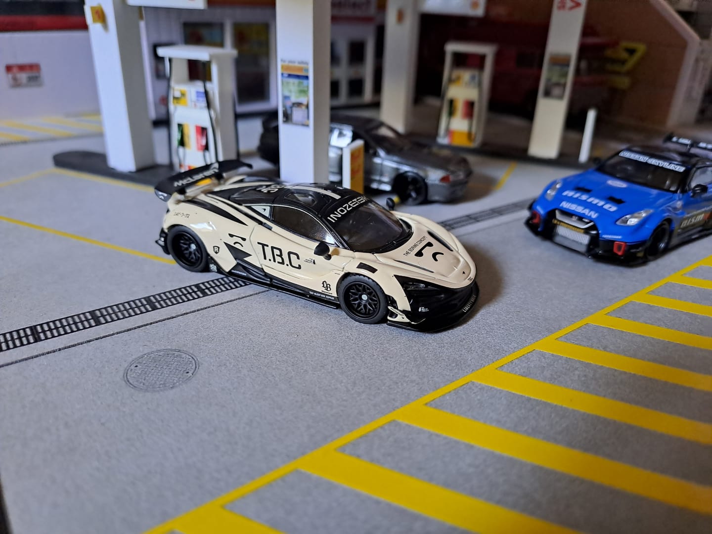 Customer photo review of MINI GT 1:64 McLaren 720S LB★Works The Boring Concept MGT01083-L