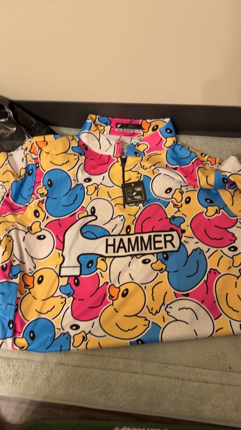 Customer photo review of Rubber Duck - Neon - Bowling Jersey