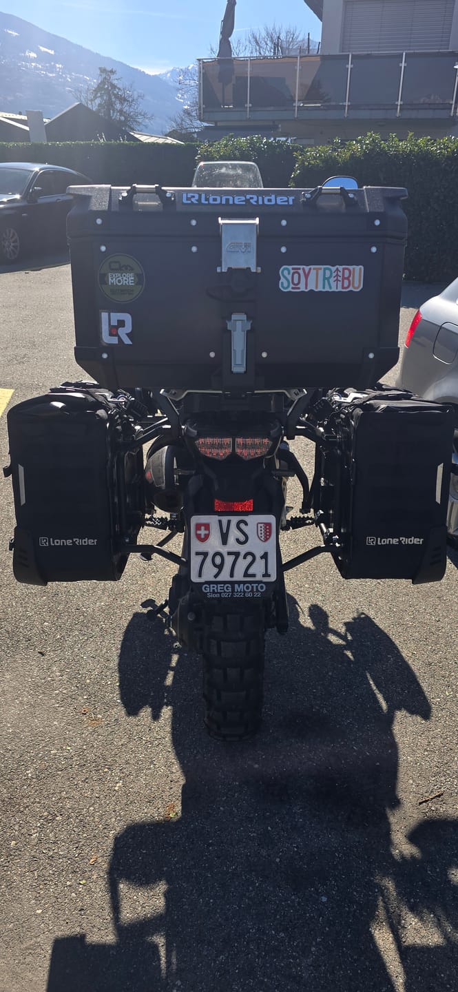 Customer photo review of MotoBags – Semi-Rigid Motorcycle Bags
