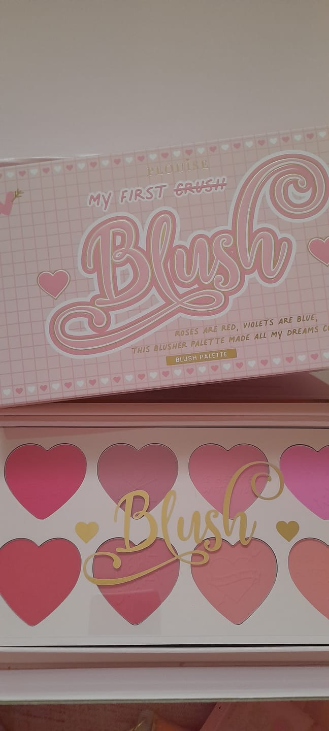 Customer photo review of P.Louise My First Blush Palette