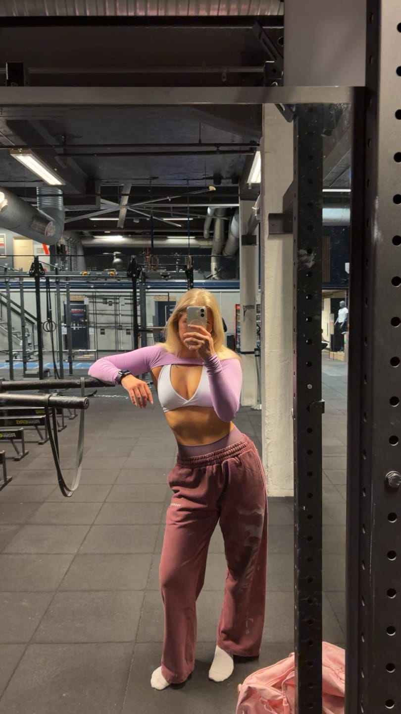 Customer photo review of 2125 - Divine Sweats