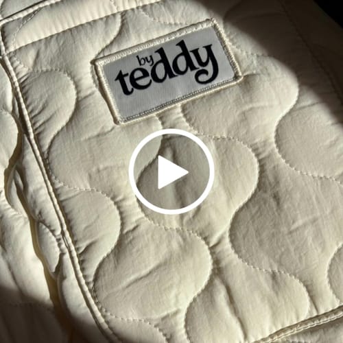 Customer video review of Marshmallow | The Quilted Sling