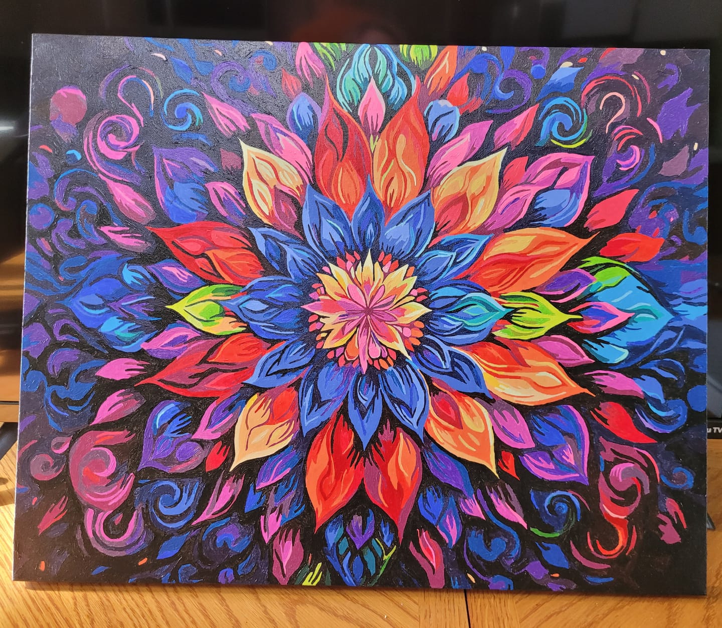 Customer photo review of Trippy Floral Ensembles