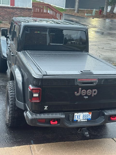 Customer photo review of OPENROAD Aluminum Retractable Tonneau Cover