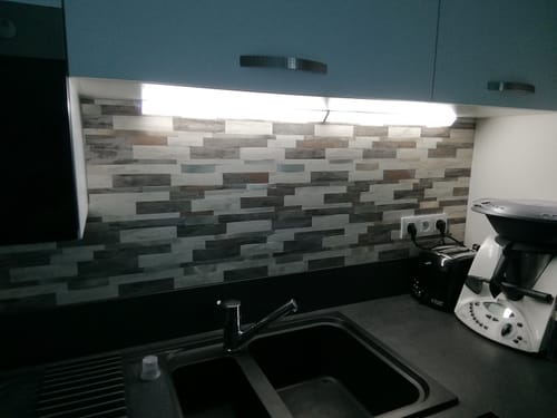 Customer photo review of Crédence Adhésive Mosaique Cuisine Marron Beige étanche