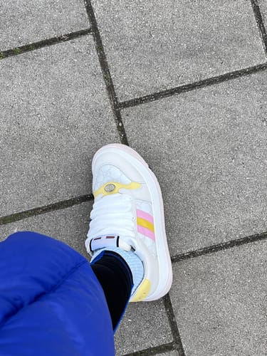 Customer photo review of GG Men's Screener Sneaker White Canvas Sheepskin 523605