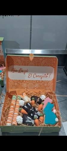 Customer photo review of Caja pascua 20x15x4 luna 10 o 25 Unidades