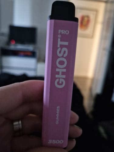 Customer photo review of Ghost® Pro 3500 - Puff Jetable / Vape Disposable 2% Nicotine
