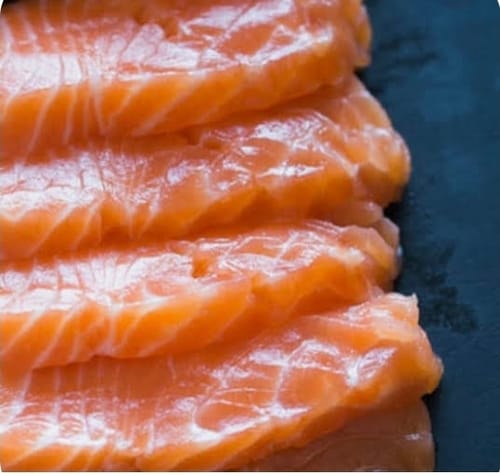 Customer photo review of Fresh Salmon Sashimi Tray