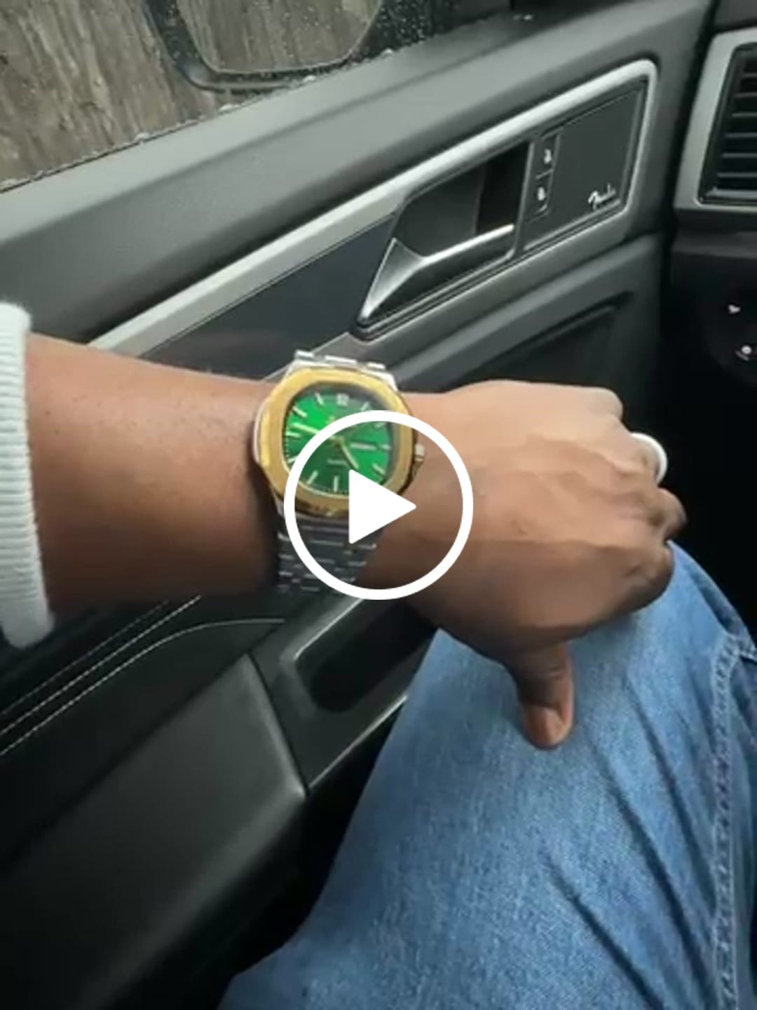 Customer video review of Lucky Fours® Brone