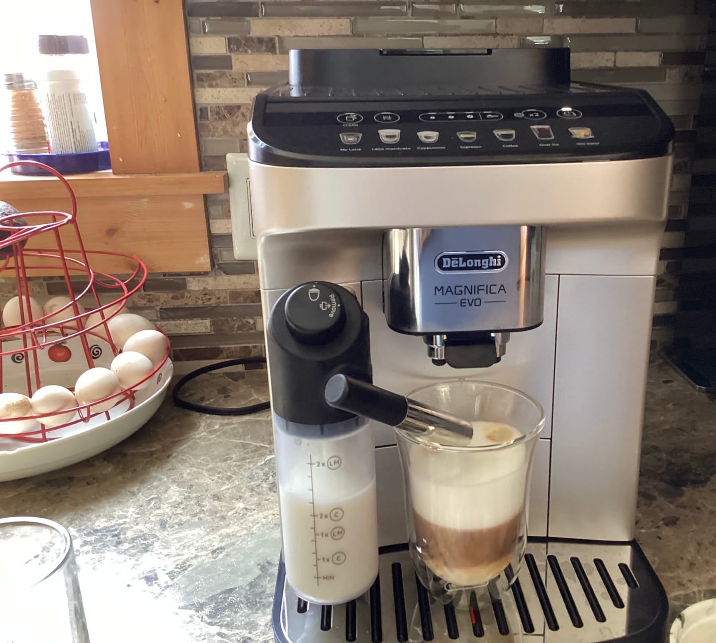 Customer photo review of DeLonghi - Magnifica EVO (ECAM29084SB)
