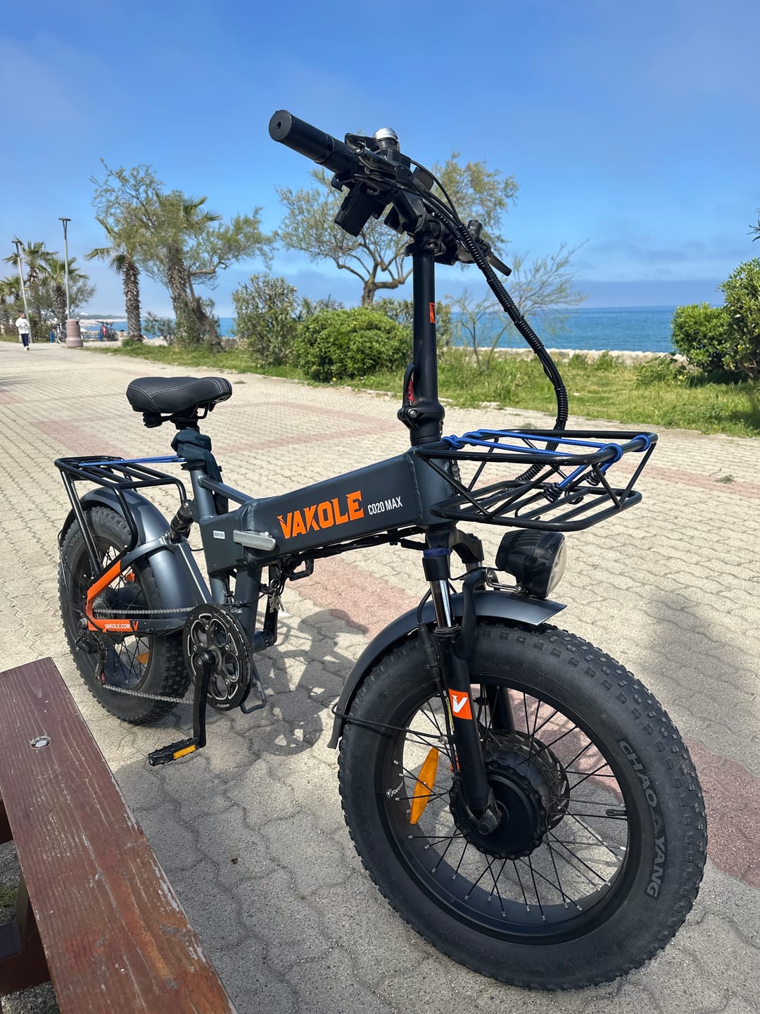 Customer photo review of Vakole CO20 MAX 750W*2 Dual Motor 20" Folding Fat Bike 960Wh with Torque Sensor 20Ah Battery