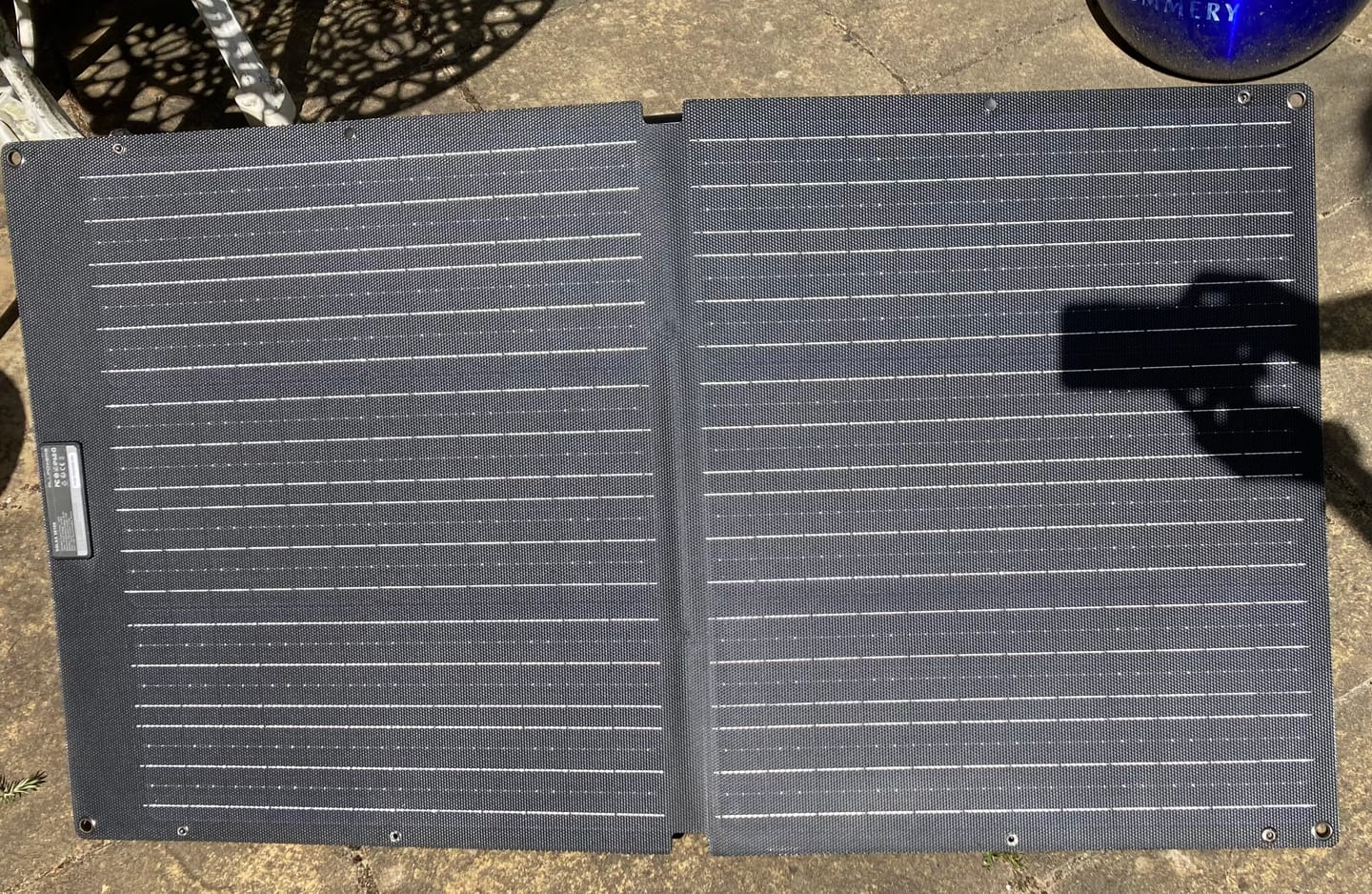 Customer photo review of ALLPOWERS 100W Laminated Integrated Solar Panel SE100