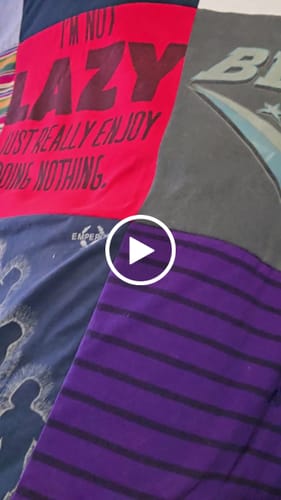 Customer video review of Project Repat T-Shirt Quilt
